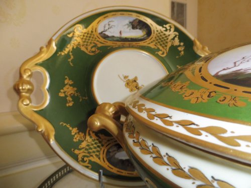 Soupière et son dormant en porcelaine de Paris, Ph Callard - Napoléon III