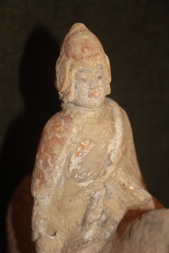  - Cavalier en terre cuite de la dynastie Tang, Chine 618-907 avant J.-C