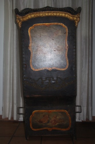 Chaise à porteurs aux putti  XVIIIe siècle - Régence