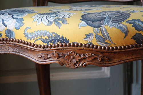 Paire de fauteuils en noyer d'époque Louis XV - Sièges Style Louis XV