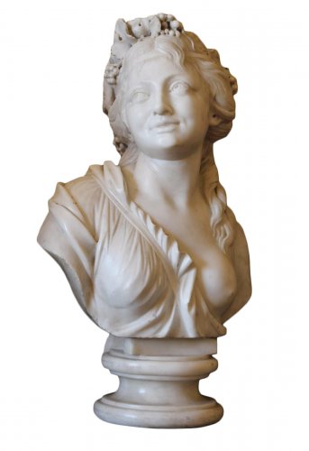 Buste de nymphe en marbre XVIIIe siècle