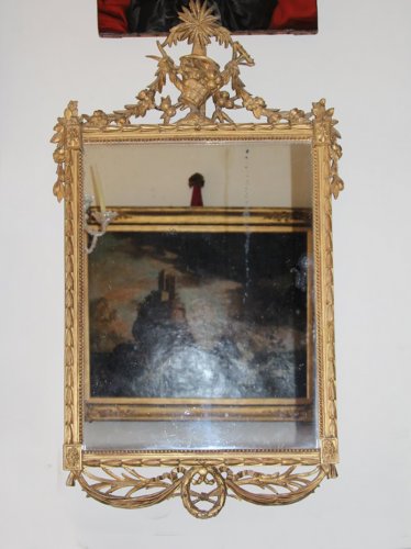 Miroir en bois doré éd'poque Louis XVI, Angleterre XVIIIe siècle
