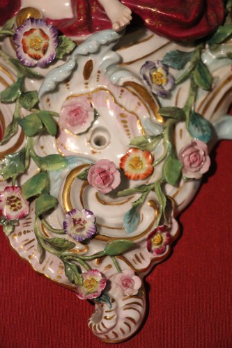 Napoléon III - Grande paire d'appliques en porcelaine de Saxe de style rocaille, XIXe siècle