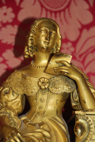 Restauration - Charles X - Pendule en bronze doré,"Les heures de Madame de Sévigné", époque Charles X