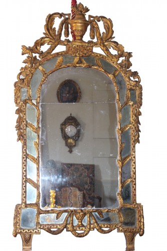 Grand miroir à parecloses, Angleterre XVIIIe siècle