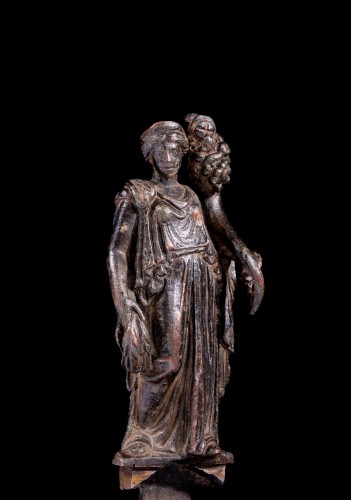 Archéologie  - Statuette romaine en bronze figurant Fortuna