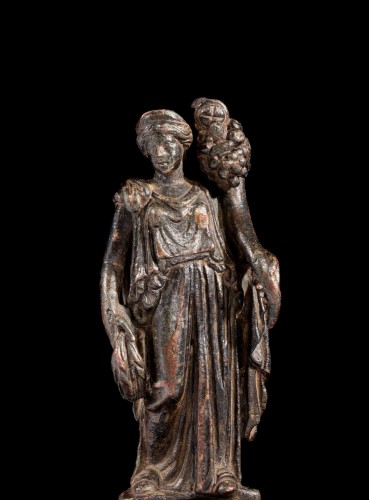 Avant JC au Xe siècle - Statuette romaine en bronze figurant Fortuna