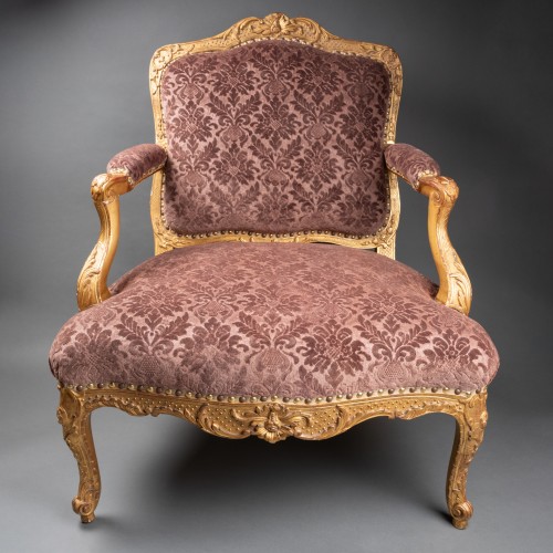 Paire de larges fauteuils époque Régence XVIIIe siècle - Sièges Style Régence