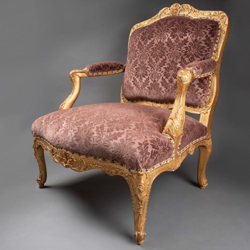 Sièges Fauteuil & Bergère - Paire de larges fauteuils époque Régence XVIIIe siècle