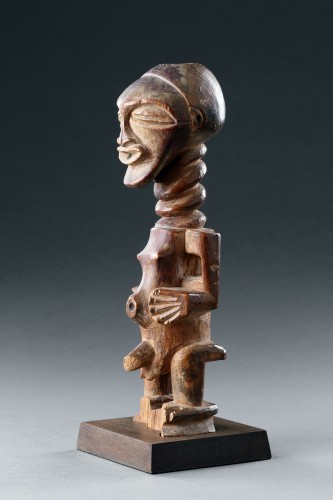 XIXe siècle - Figurine de pouvoir masculine Songye