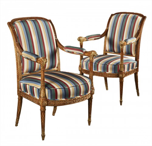 Paire de fauteuils, Francais, d’epoque Louis XVI