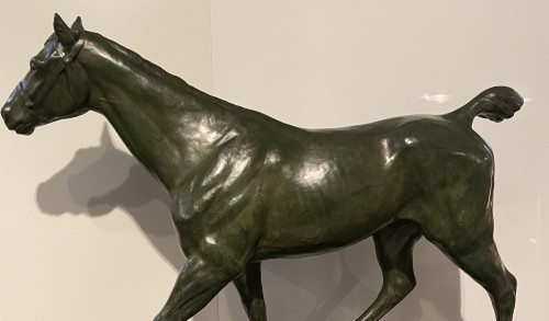  - Cheval en bronze à patine verte signé et daté dans la base M. de Mathelin 1900