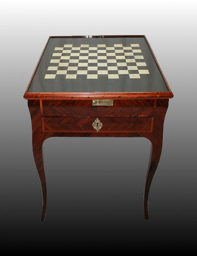 Table à jeu de «Tric-trac» d'époque Louis XV estampillée Hansen - Mobilier Style Louis XV
