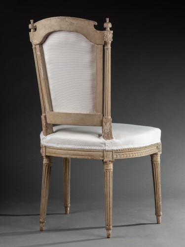 XVIIIe siècle - Paire de chaises à colonnes détachées attribuées à Henri Jacob