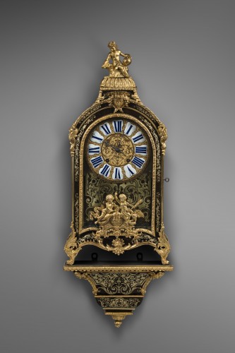 Important Cartel en marqueterie Boulle, fin de l’époque Louis XIV - Horlogerie Style Louis XIV