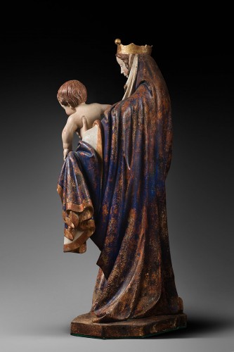 Sculpture Sculpture en Bois - Vierge à l’enfant en bois polychromé dans le goût des vierges de salzbourg