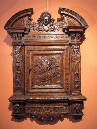Façade d'armoirette à suspendre d'époque Renaissance - Matériaux & Architecture Style Renaissance