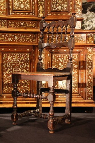 Chaise italienne du 17e siècle