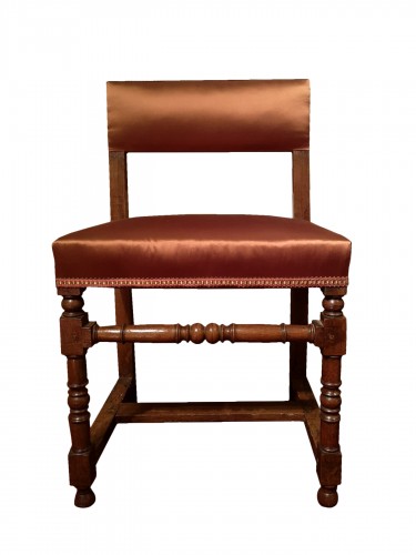 Série de deux chaises d’époque Henri IV