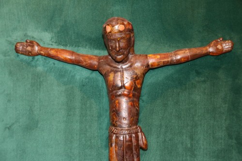 Sculpture Sculpture en Bois - Christ en ambre sculpté
