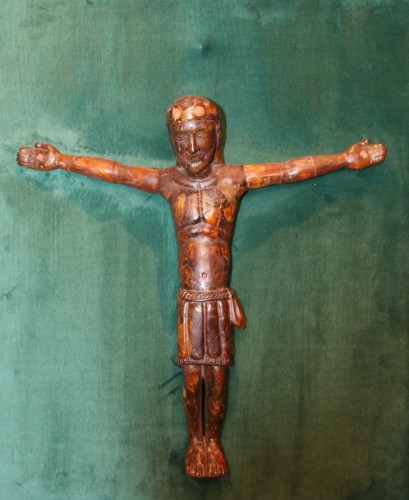 XIXe siècle - Christ en ambre sculpté