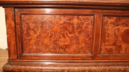 Mobilier Cabinet & Coffre - Cassone venitienne d’époque Renaissance