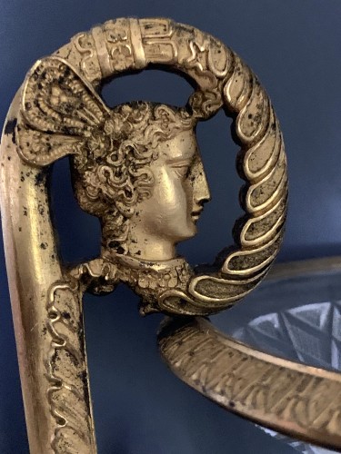 Objet de décoration Cassolettes, coupe et vase - Vase cristal Directoire, monture en bronze attribuée à Thomire
