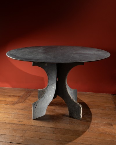 Table en ardoise, travail de Trélazé du XIXe siècle - Galerie Lamy Chabolle
