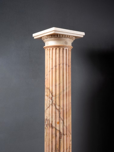 Colonne polychrome en marbres d’Italie — fin du XVIIIe siècle - Objet de décoration Style Directoire