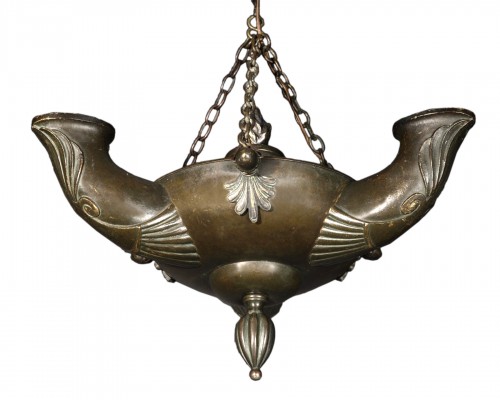 Suspension en bronze à l'antique - XIXe siècle