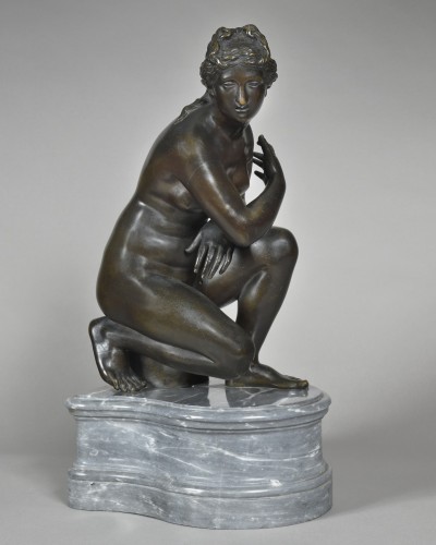 Aphrodite au bain - époque néoclassique - Sculpture Style 