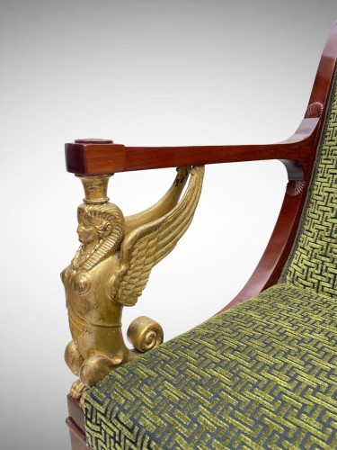 XIXe siècle - Fauteuil à châssis en acajou et bois doré d' époque Empire