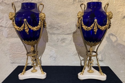 Objet de décoration Cassolettes, coupe et vase - Paire de vases d’époque Louis XVI