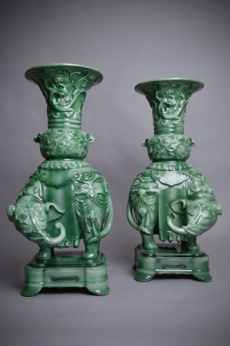 Théodore Deck (1823-1891) - Paire de vase éléphants, céramique Art Nouveau - Galerie Origines