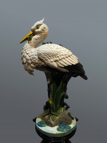 Céramique de Toul - Bellevue, barbotine d'un Héron à la grenouille sur sa colonne - Galerie Origines
