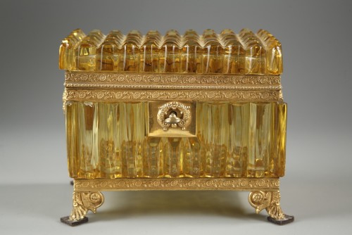 Coffret en cristal ambre  époque restauration  - Objets de Vitrine Style Restauration - Charles X