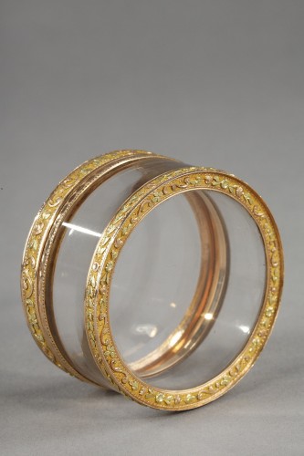 XVIIIe siècle - Boite ronde or et cristal, 18e siècle