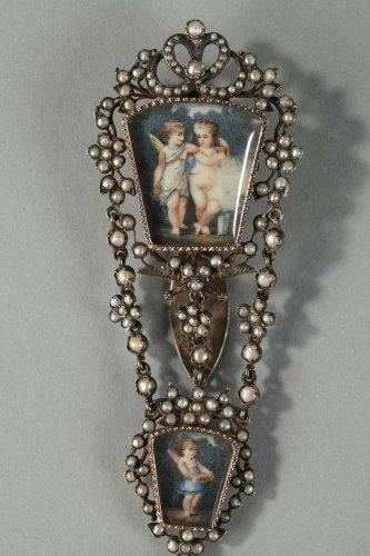 Chatelaine en argent, perles et miniature XIXe siècle - Bijouterie, Joaillerie Style Restauration - Charles X
