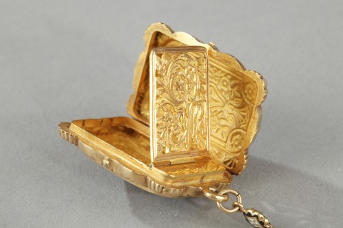 Vinaigrette en or émaillé et bague circa 1840 - Ouaiss Antiquités