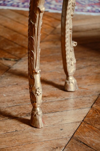 Régence - Table console de milieu en bois doré