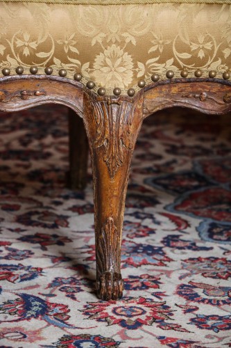 Etonnant canapé concave d'époque Régence - Sièges Style Régence