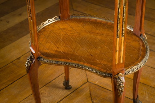 XVIIIe siècle - Petite table de Martin Carlin