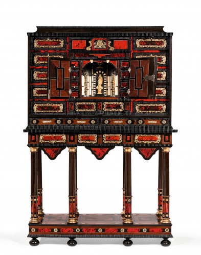 Cabinet flamand datant du XVIIe siècle - Mobilier Style 