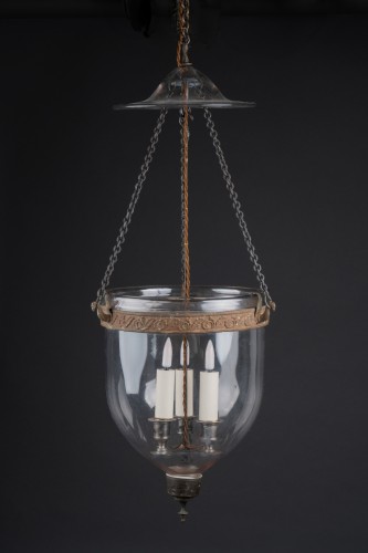 Lanterne cloche et son fumivore en verre soufflé d'époque néoclassique - Galerie Philippe Guegan