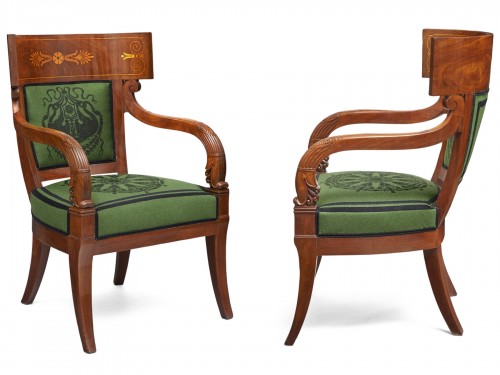 Paire de fauteuils en hémicycle par Pierre Antoine Bellangé (1757-1827)