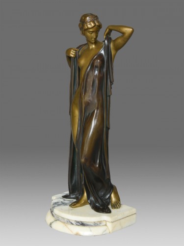 Sculpture Sculpture en Bronze - La belle Hélène - Ernst Seger (1868-1939)