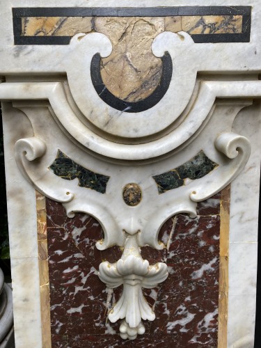 XVIIe siècle - Paire de panneaux en marbre