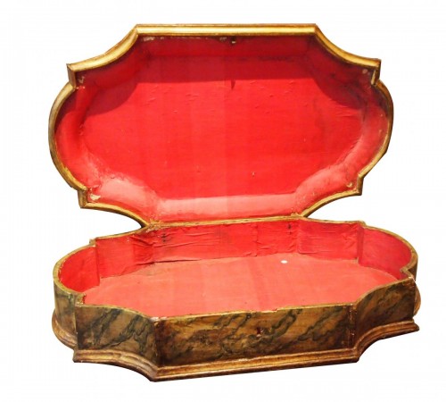 Boîte à perrques d'époque Louis XIV - Objets de Vitrine Style 