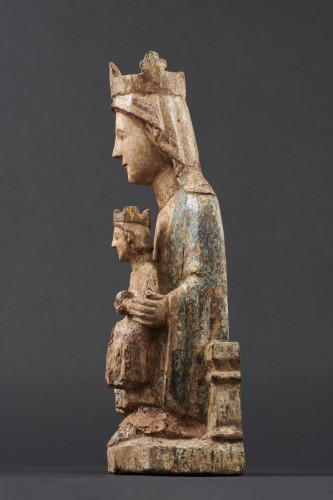 Sculpture Sculpture en Bois - Vierge à l'Enfant en Majesté, Pyrénées-Orientales seconde moitié du XIIIe siècle