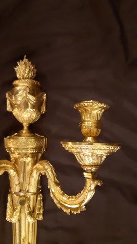 Paire d'appliques en bronze ciselé et doré d'époque Louis XVI - Sylvain Rochas